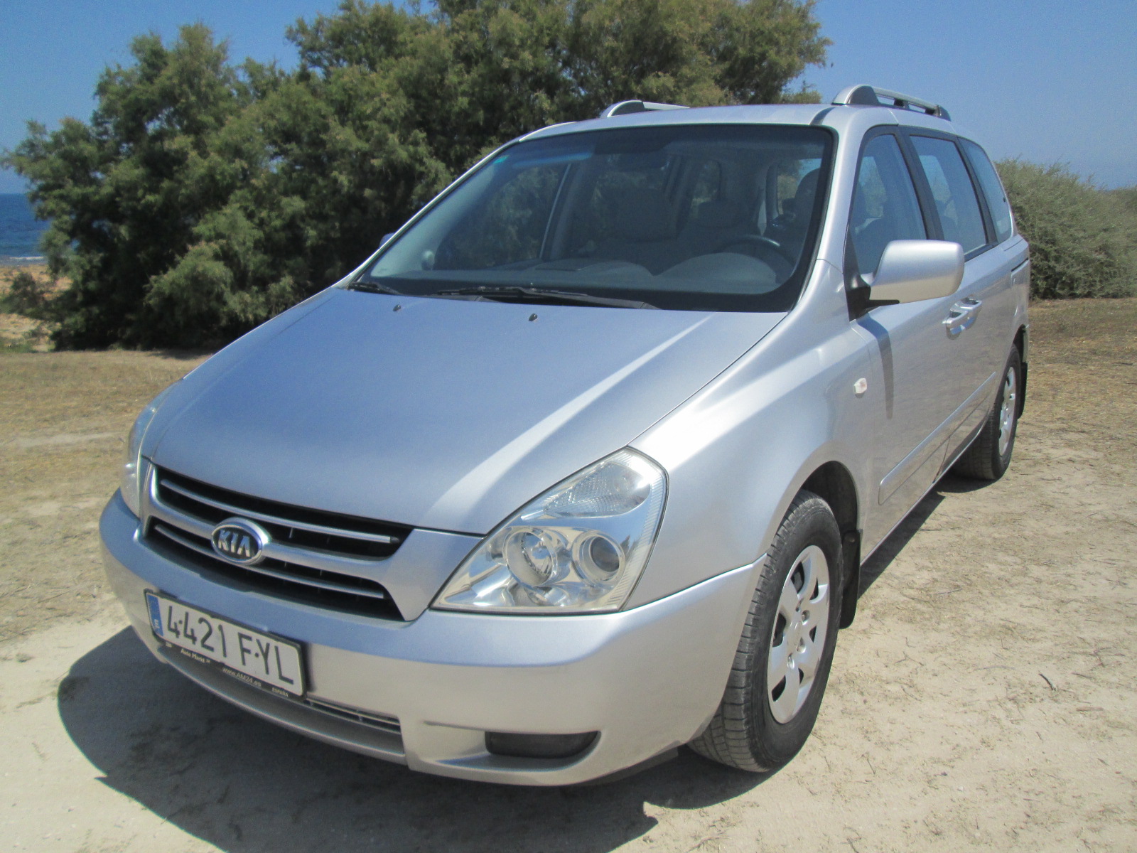 Kia carnival crdi