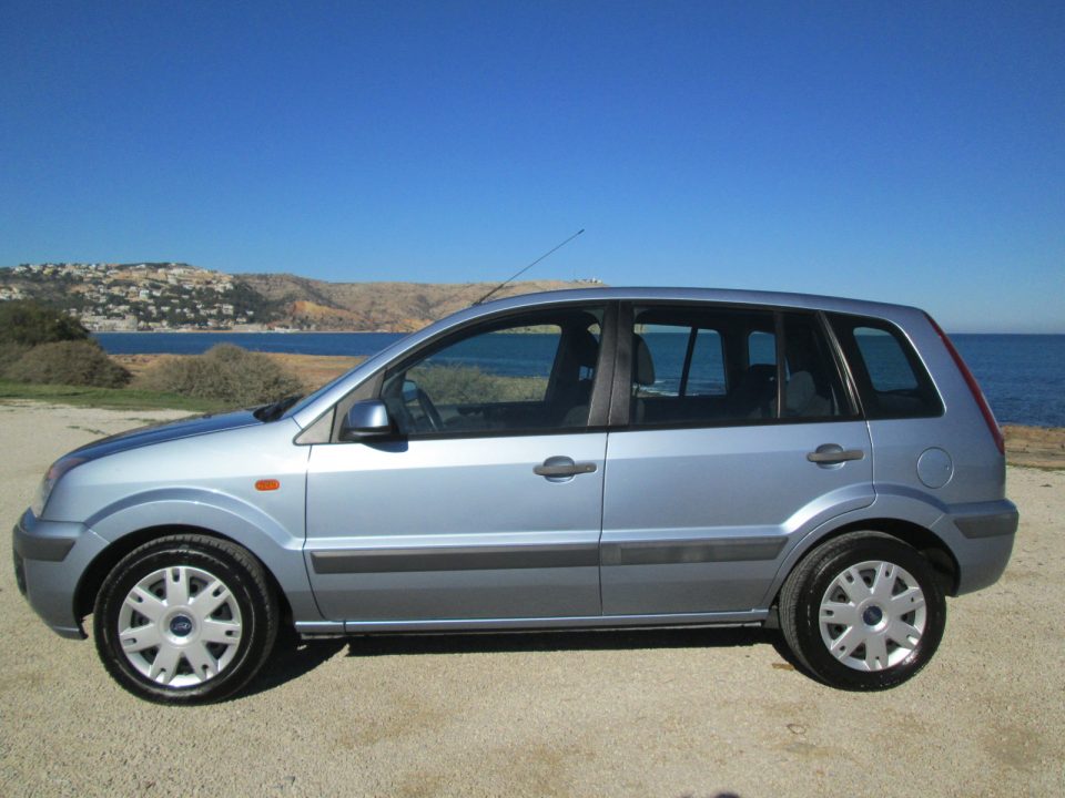 Ford Fusion 1.4 Automatic