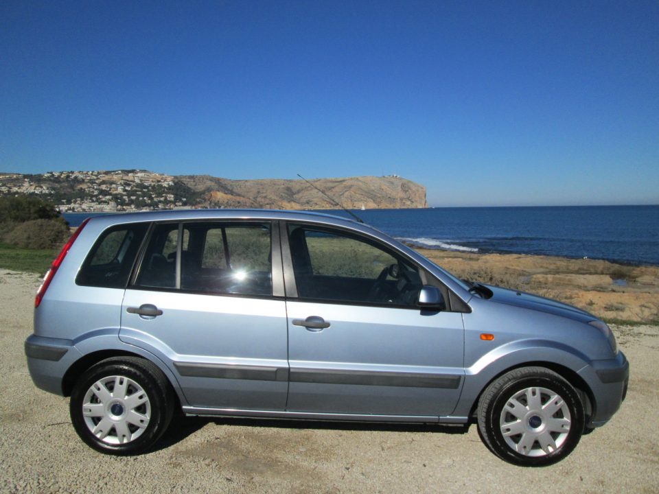 Ford Fusion 1.4 Automatic