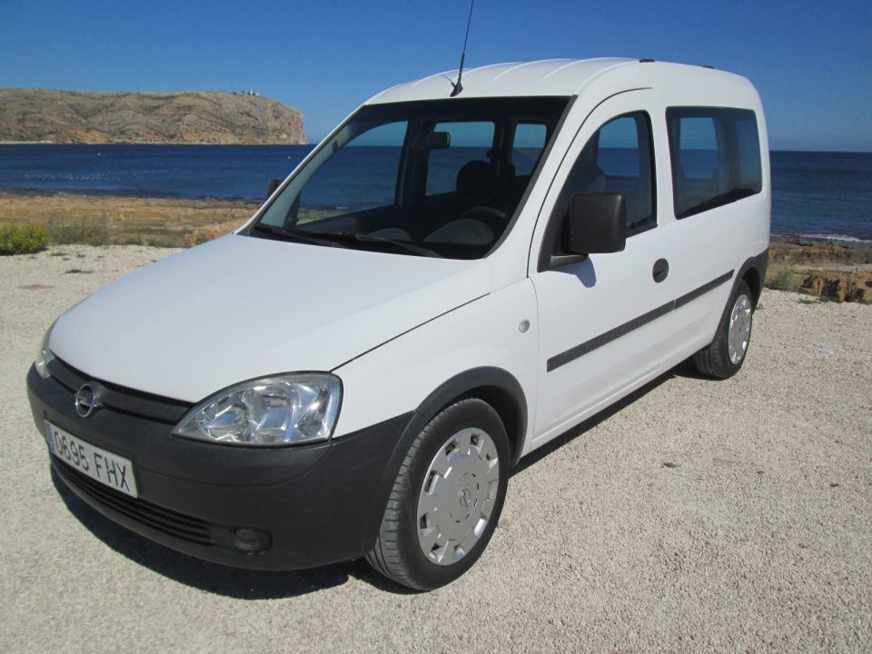Opel Combo Tour 1.7 CDTI